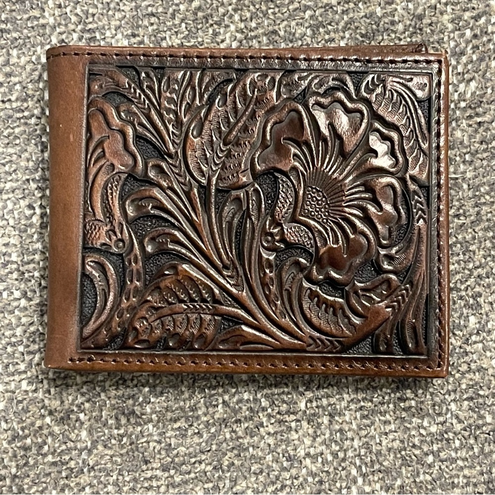 Ariat Elegant Brown Leather Wallet